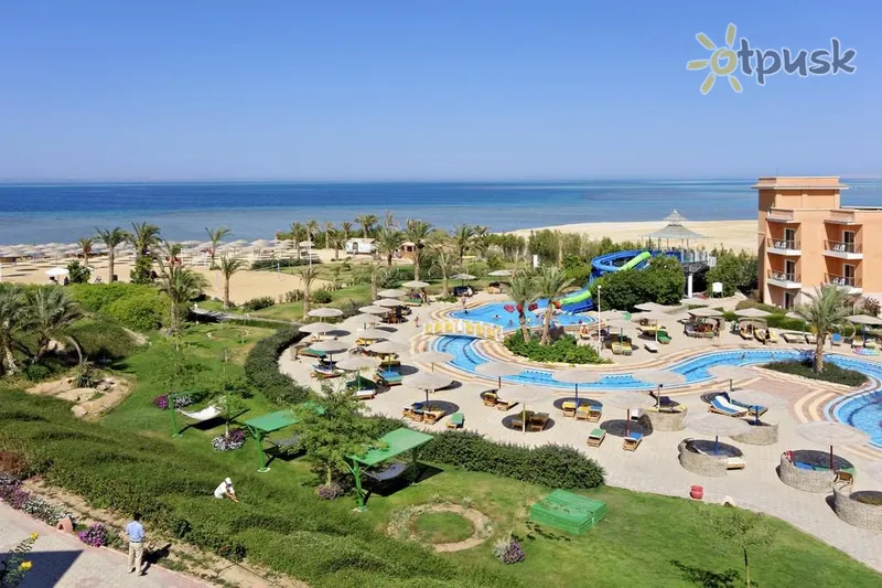 Фото отеля The Three Corners Sunny Beach Resort 4* Хургада Єгипет екстер'єр та басейни
