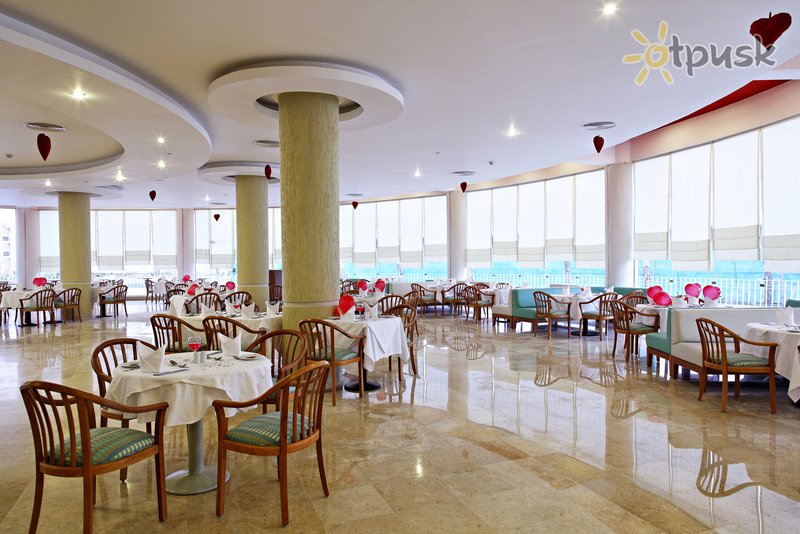 Фото отеля The Three Corners Sunny Beach Resort 4* Хургада Египет бары и рестораны