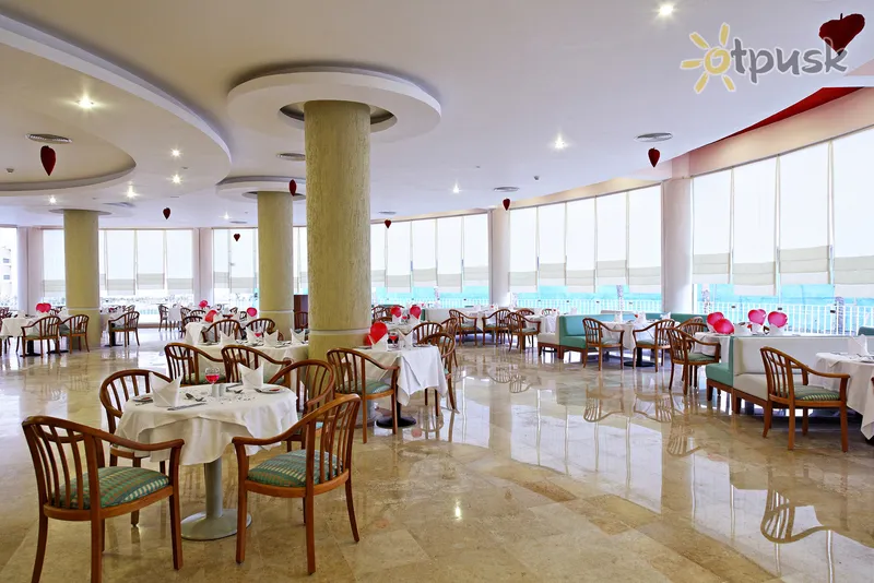 Фото отеля The Three Corners Sunny Beach Resort 4* Hurgada Ēģipte bāri un restorāni