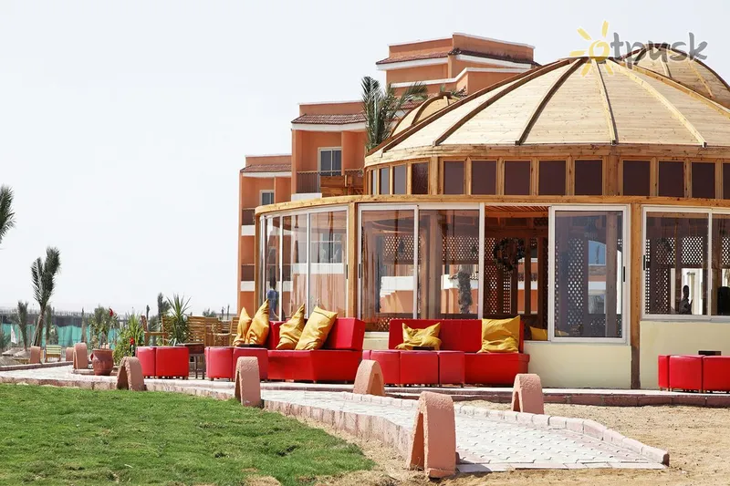Фото отеля The Three Corners Sunny Beach Resort 4* Хургада Египет экстерьер и бассейны