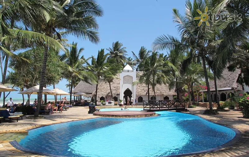 Фото отеля Sultan Sands Island Resort 4* Kiwengwa Tanzanija išorė ir baseinai