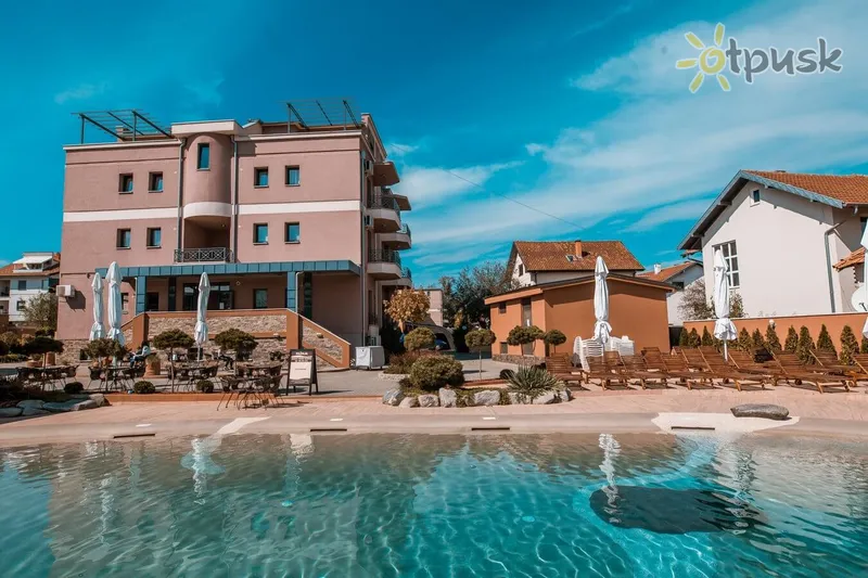 Фото отеля Solaris Resort 4* Врнячка-лазня Сербія екстер'єр та басейни