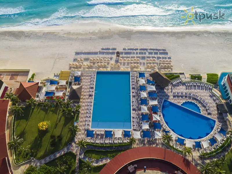 Фото отеля Crown Paradise Club 5* Kankunas Meksika išorė ir baseinai