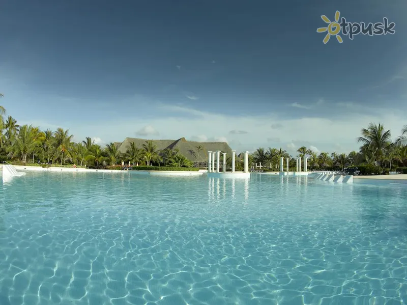Фото отеля Grand Palladium White Sand Resort & SPA 5* Rivjēra Maija Meksika ārpuse un baseini