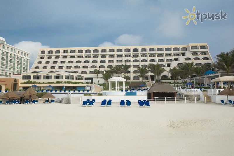 Фото отеля Golden Parnassus Resort & SPA 5* Канкун Мексика пляж