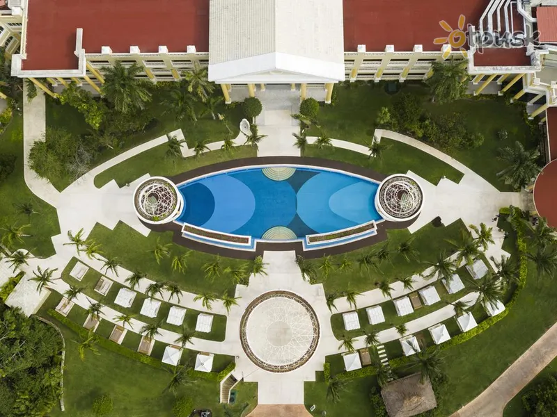 Фото отеля Iberostar Grand Paraiso 5* Maya Riviera Meksika išorė ir baseinai