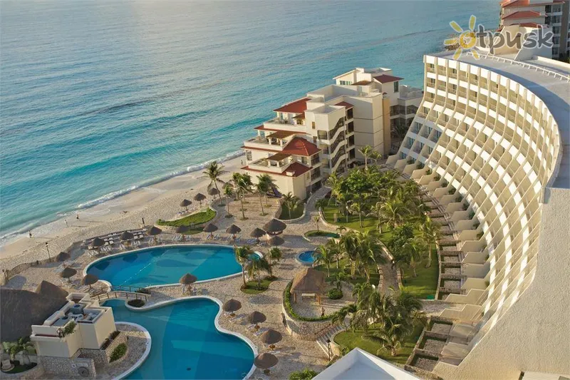 Фото отеля Grand Park Royal Cancun 5* Kankunas Meksika išorė ir baseinai