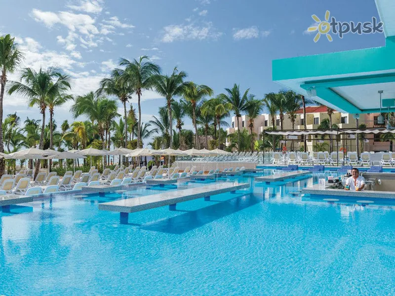 Фото отеля Riu Playacar Hotel 5* Plaja del Karmena Meksika bāri un restorāni