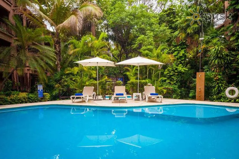 Фото отеля Tukan Hotel & Beach Club 4* Плая дель Кармен Мексика екстер'єр та басейни