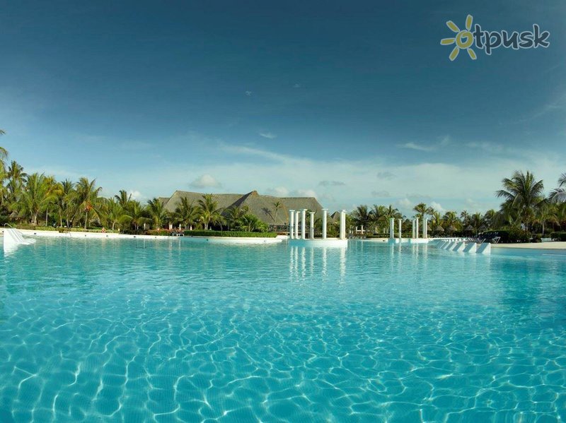 Фото отеля Grand Palladium Colonial Resort & Spa 5* Ривьера Майя Мексика экстерьер и бассейны