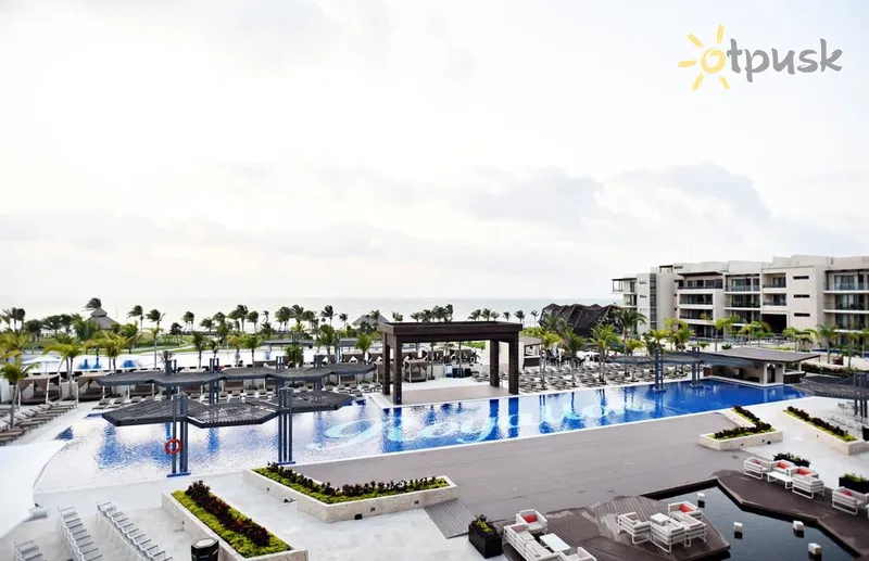 Фото отеля Royalton Riviera Cancun 5* Рив'єра Майя Мексика екстер'єр та басейни