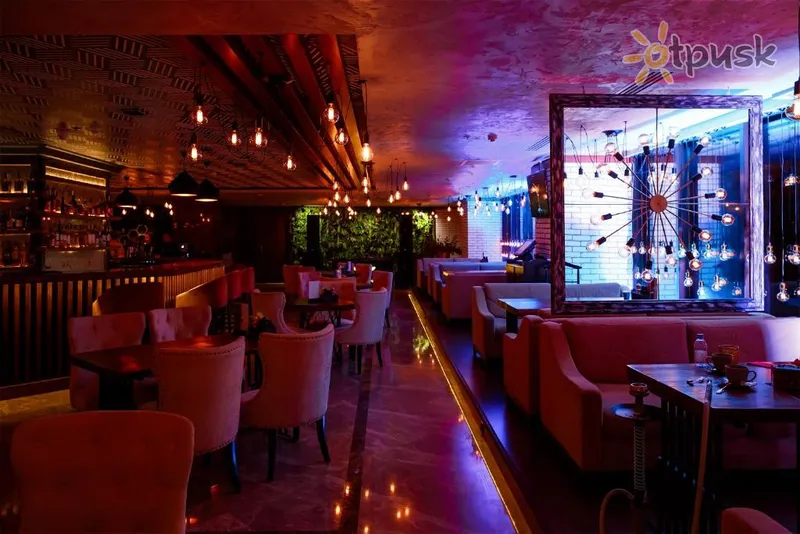 Фото отеля Shera Inn Hotel 4* Алмати Казахстан бари та ресторани