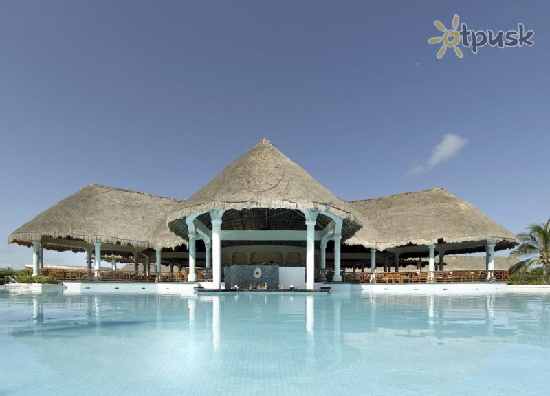 Фото отеля Grand Palladium Kantenah Resort & Spa 5* Ривьера Майя Мексика бары и рестораны