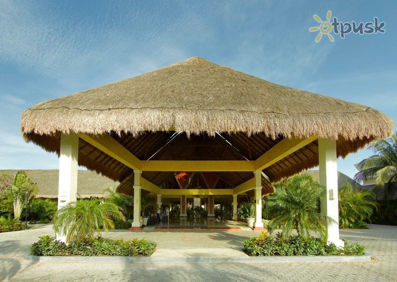 Фото отеля Grand Palladium Kantenah Resort & Spa 5* Ривьера Майя Мексика экстерьер и бассейны