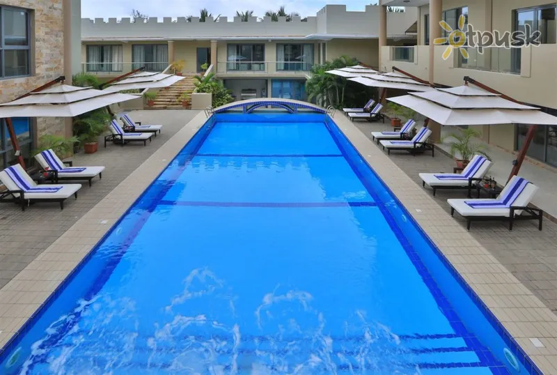 Фото отеля Ngalawa Hotel & Resort 5* Бу Бу бу Танзанія екстер'єр та басейни