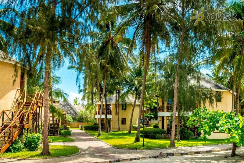 Фото отеля AHG Maya Bay Resort & Spa 4* Michamvi Tanzānija ārpuse un baseini