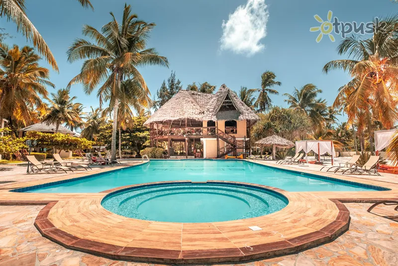 Фото отеля AHG Maya Bay Resort & Spa 4* Michamvi Tanzanija išorė ir baseinai