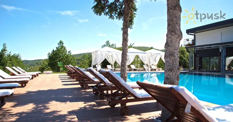 Фото отеля Radika Hotel & Spa Resort 5* Mavrovo Ziemeļmaķedonija ārpuse un baseini