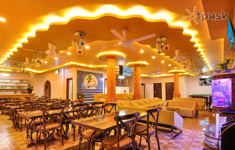 Фото отеля Sunrise Beach 3* Южный Мале Атолл Мальдивы бары и рестораны