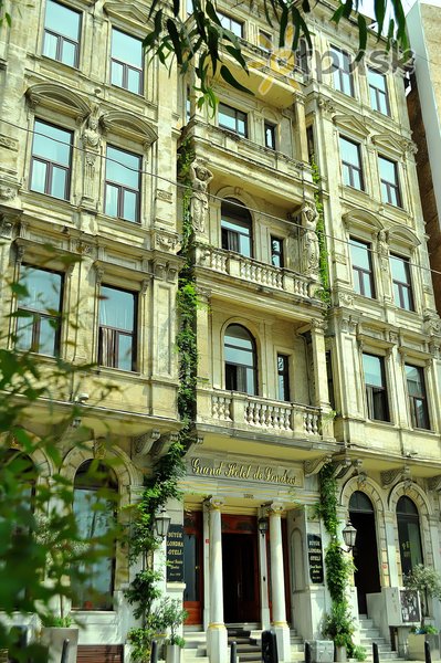 Фото отеля Grand Hotel de Londres 4* Стамбул Турция экстерьер и бассейны