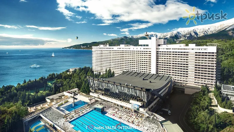 Фото отеля Ялта-Интурист 4* Jalta Krima ārpuse un baseini