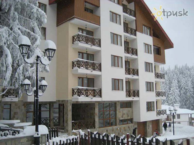 Фото отеля Lucky Pamporovo Aparthotel 4* Пампорове Болгарія екстер'єр та басейни