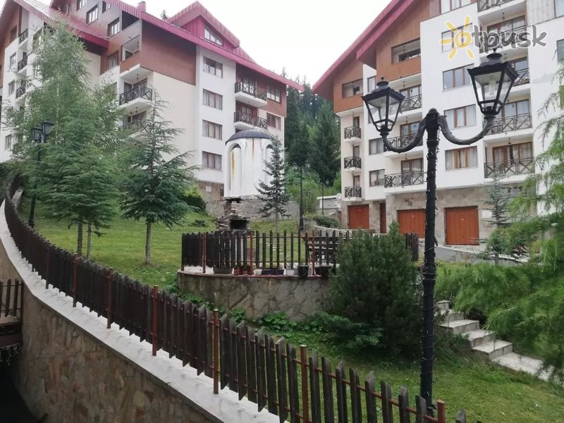 Фото отеля Lucky Pamporovo Aparthotel 4* Пампорово Болгария экстерьер и бассейны
