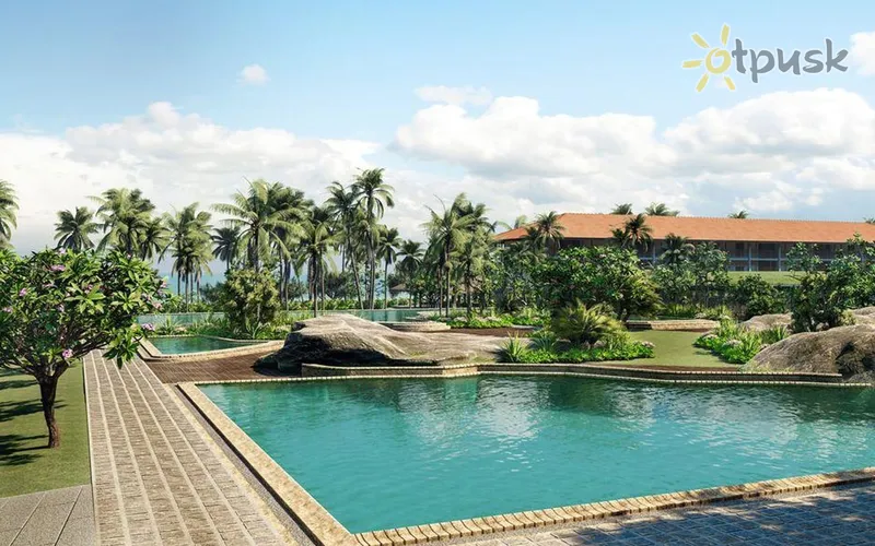 Фото отеля Bentota Beach by Cinnamon 4* Бентота Шри-Ланка экстерьер и бассейны