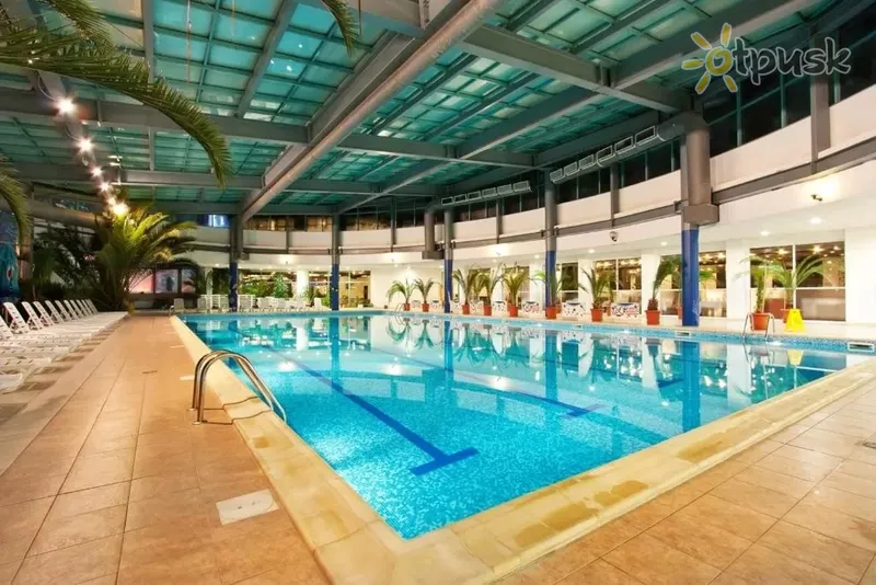 Фото отеля Rila Hotel 4* Боровець Болгарія екстер'єр та басейни