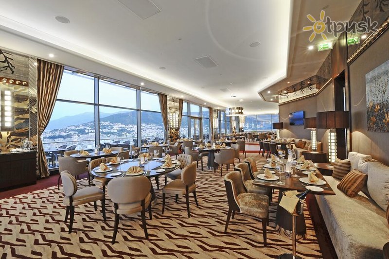 Фото отеля Crowne Plaza Bursa 5* Бурса Турция бары и рестораны