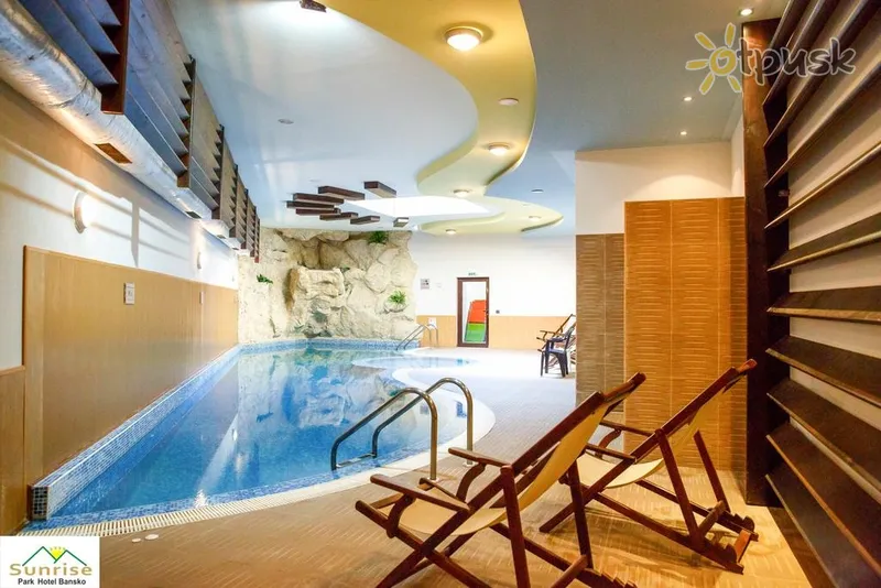 Фото отеля Sunrise Park & Spa Hotel 4* Bansko Bulgarija išorė ir baseinai