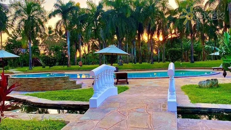 Фото отеля Sunset Villa Luxury Boutique 4* Момбаса Кенія екстер'єр та басейни