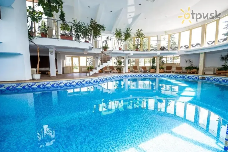 Фото отеля Сніжанка 3* Пампорове Болгарія екстер'єр та басейни