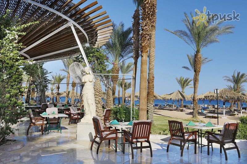 Фото отеля Jaz Fayrouz Resort 4* Шарм эль Шейх Египет бары и рестораны