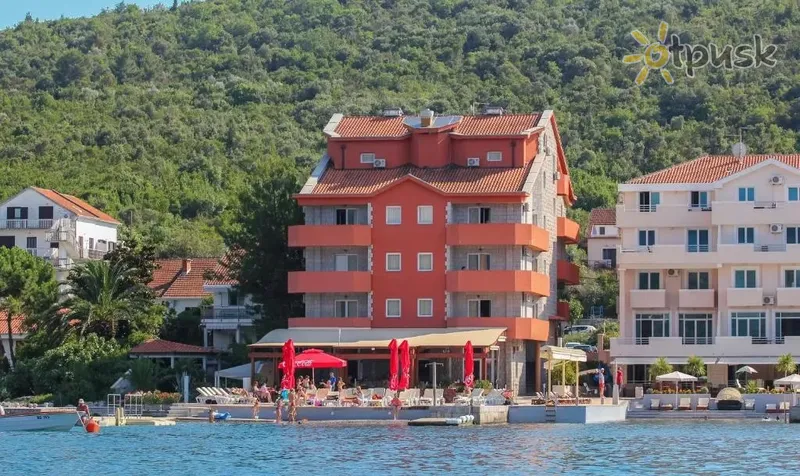 Фото отеля Samardzic Aparthotel 3* Тиват Черногория экстерьер и бассейны