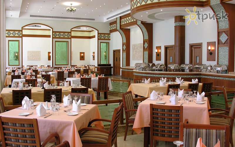 Фото отеля Royal Lagoons Resort & Aqua Park 5* Хургада Египет бары и рестораны