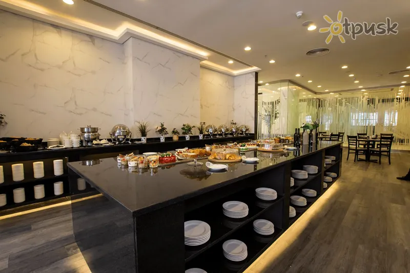 Фото отеля Time Onyx Hotel Apartments 4* Дубай ОАЕ бари та ресторани