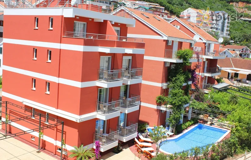 Фото отеля Bojana Villa 3* Будва Чорногорія екстер'єр та басейни