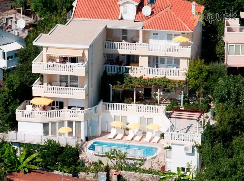 Фото отеля Tenzera Villa 4* Герцег Нові Чорногорія екстер'єр та басейни