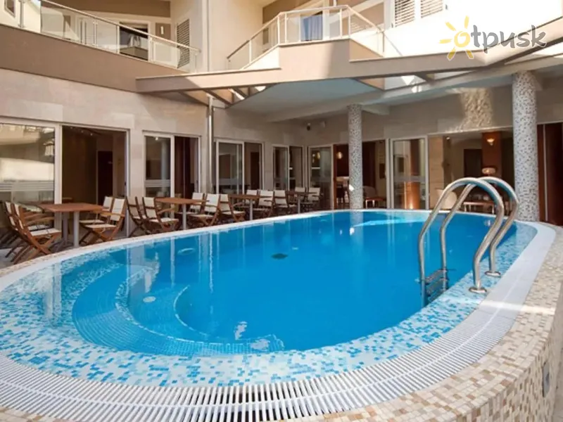 Фото отеля Del Mar Hotel 4* Petrovac Melnkalne ārpuse un baseini