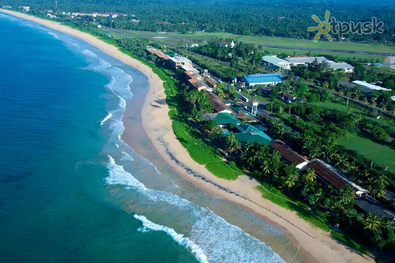 Фото отеля Koggala Beach Hotel 3* Коггала Шри-Ланка пляж
