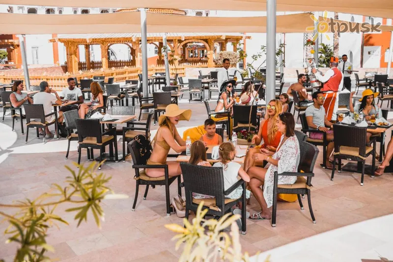 Фото отеля Sunrise Select Garden Beach Resort & Spa 5* Hurgada Ēģipte bāri un restorāni