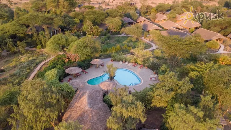 Фото отеля Kibo Safari Camp 3* Амбоселі Кенія екстер'єр та басейни