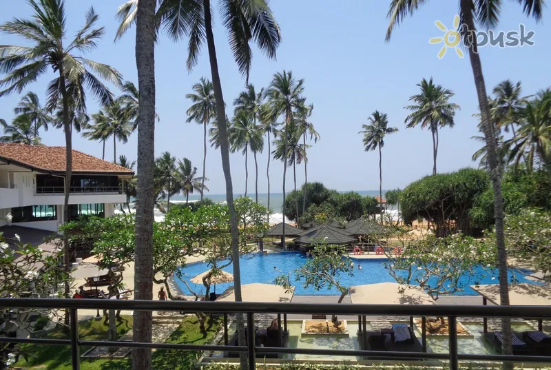 Фото отеля Tangerine Beach Hotel 4* Kalutara Šri Lanka išorė ir baseinai