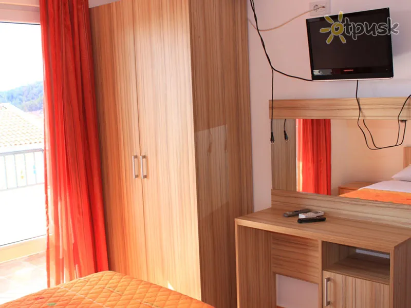 Фото отеля Nada Villa 3* Petrovac Juodkalnija kambariai