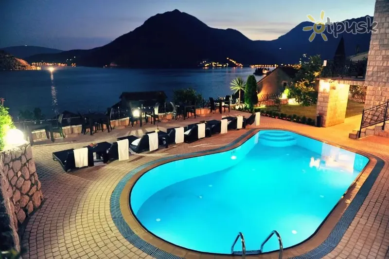 Фото отеля Per Astra 4* Perastas Juodkalnija išorė ir baseinai