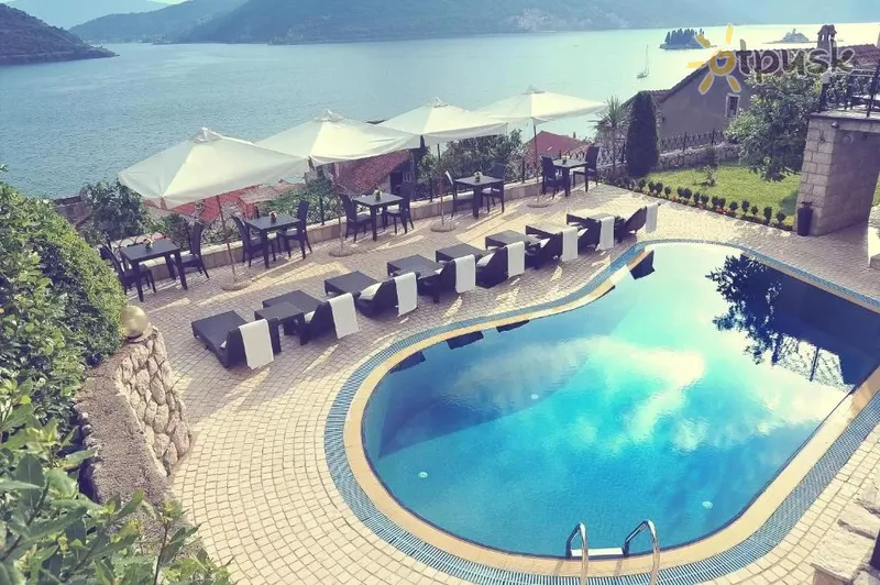 Фото отеля Per Astra 4* Perastas Juodkalnija išorė ir baseinai