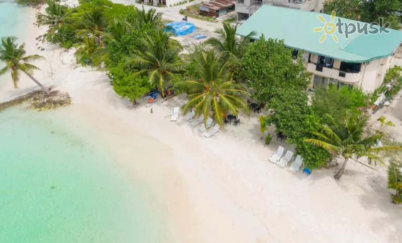 Фото отеля Crown Beach Hotel 4* Северный Мале Атолл Мальдивы пляж