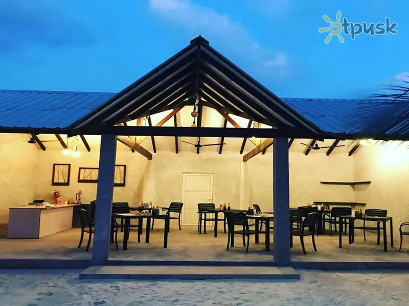 Фото отеля Holiday Cottage 3* Арі (Аліфу) Атол Мальдіви екстер'єр та басейни