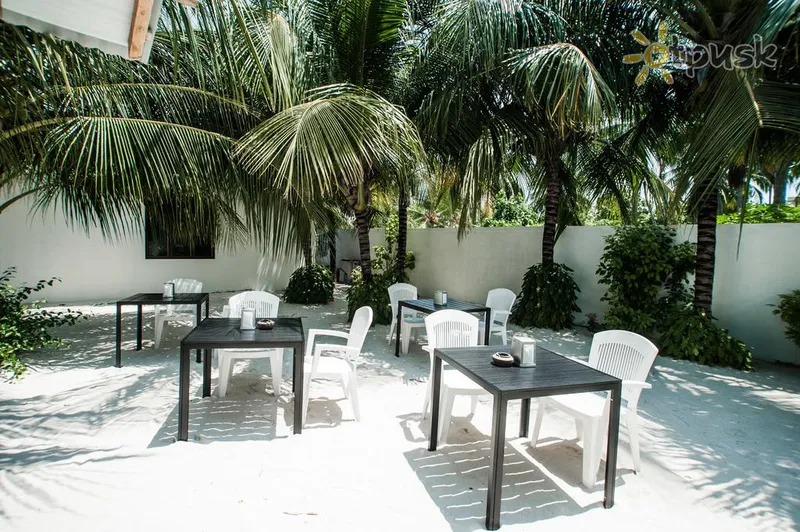 Фото отеля Holiday Cottage 3* Ари (Алифу) Атолл Мальдивы бары и рестораны